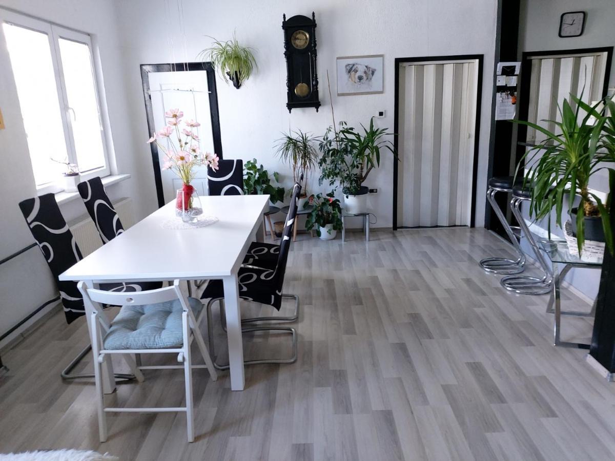 Holiday Home Livada ลูบลิยานา ภายนอก รูปภาพ